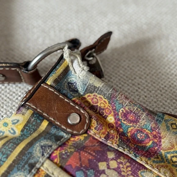 Fossil Floral Patchwork Crossbody Bag - Picture 10 of 10